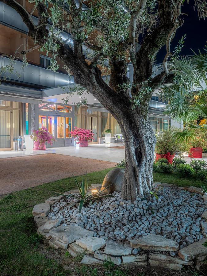 Hotel Terme Cristoforo Абано-Терме Экстерьер фото