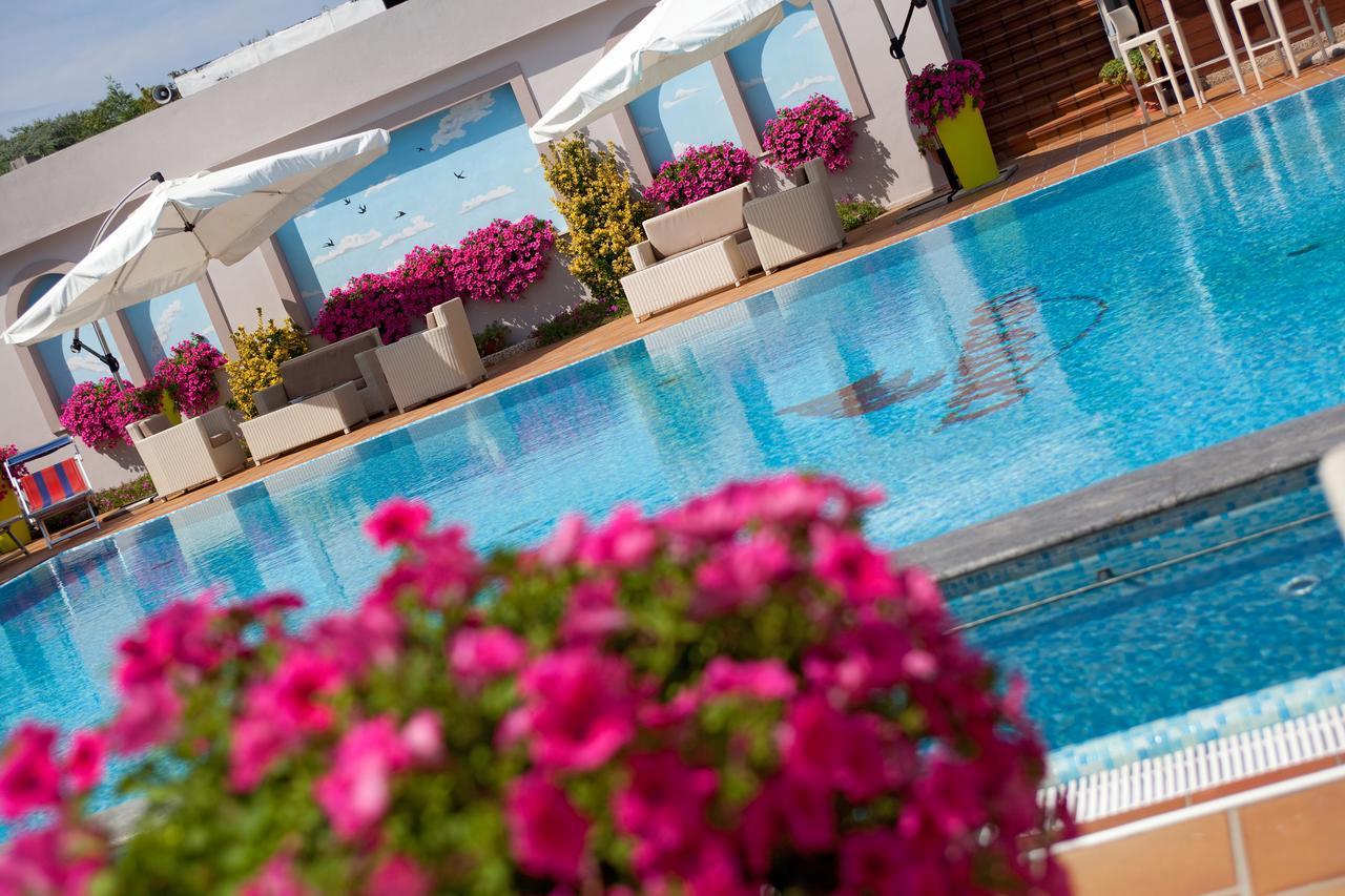 Hotel Terme Cristoforo Абано-Терме Экстерьер фото